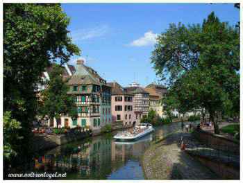 Quartier historique de Strasbourg ; Batorama promenade sur l'Ill