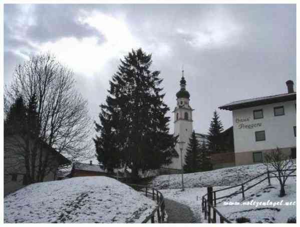 Station de sports d'hiver d'Ehrwald, le village de Lermoos par le Moosweg