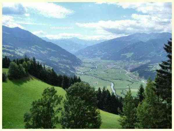Randonnée avec vue sur 3 vallées, le sentier panoramique du Reitherkogel