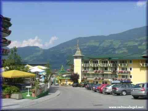 Hochfügen im Zillertal. Village de montagne au Tyrol