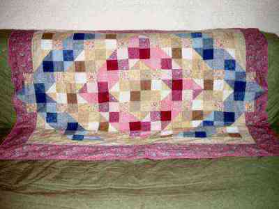 Modèle patchwork, ouvrage composé de différents morceaux de tissu